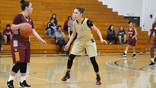 Sophomore Danna Robles had 13 points, 5 rebounds, and 5 assists in Rio Hondo's loss to Chaffey. (File photo by Chris Ruiz)
