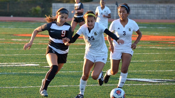 Women's Soccer: Roadrunners are No. 4 seed, host Cypress in Round 1